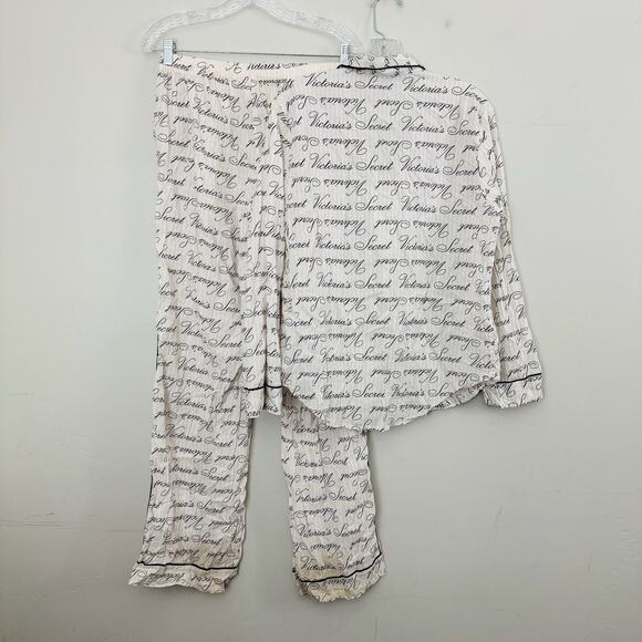 Victorias Secret Cream Pajama Set Women’s Size S - Picture 10 of 11